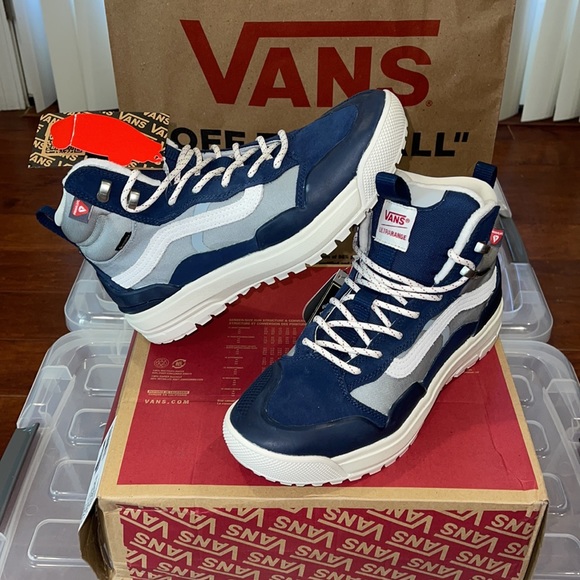 New VANS Ultrarange EXO Hi Gore-Tex MTE 2 in Dress Blue/ High Rise - Picture 3 of 16